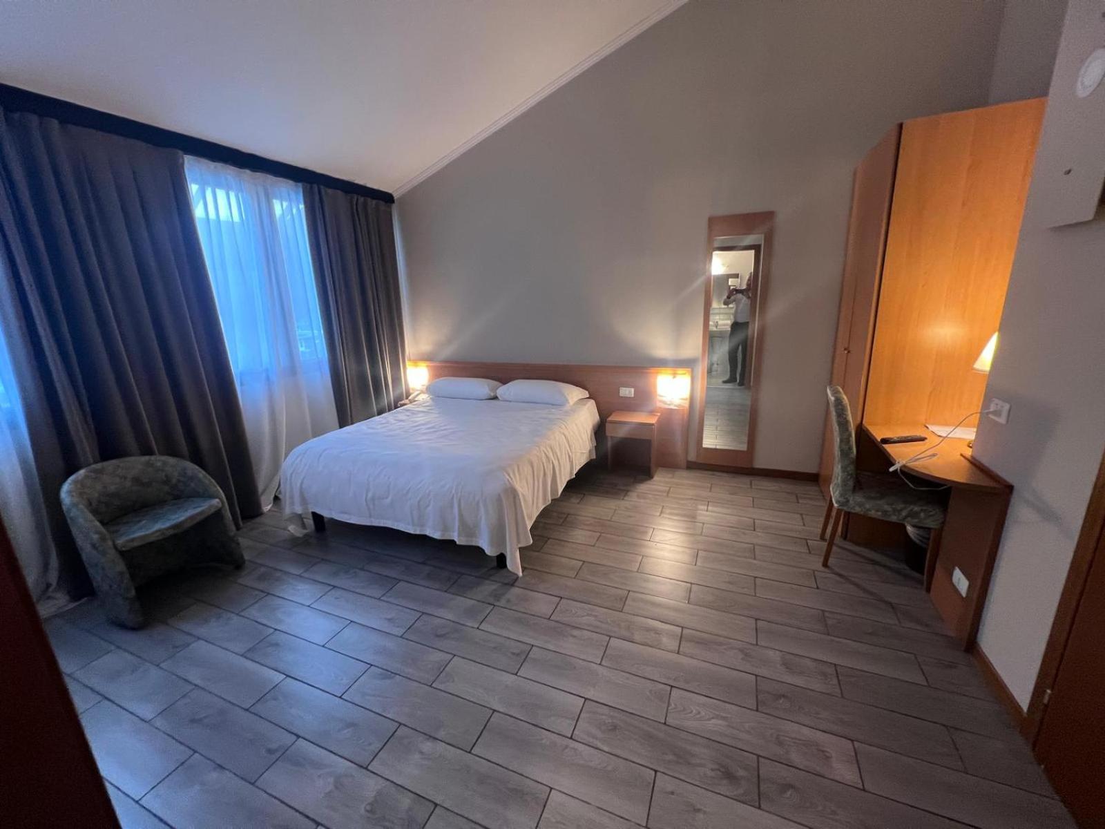 Hotel Garda Affi Luaran gambar